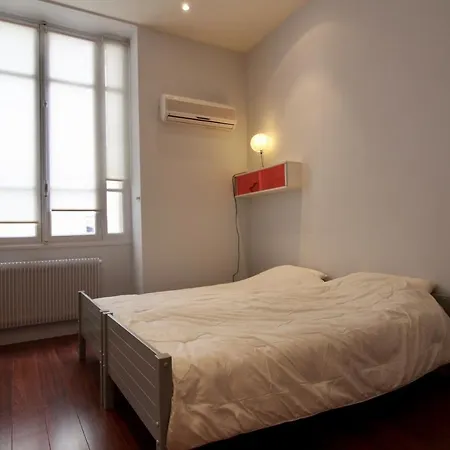 アパート Sleeps 6 Wifi